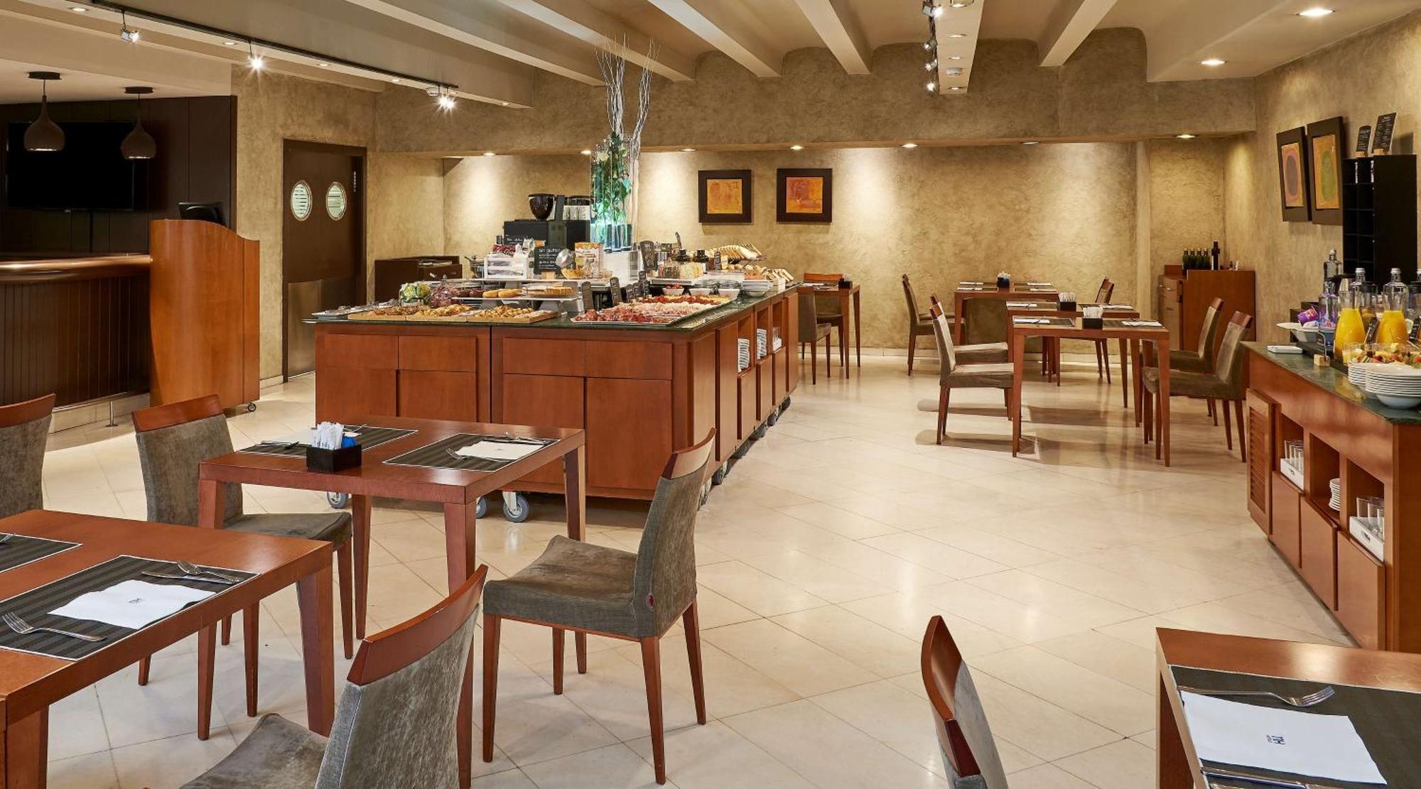 Nh Lleida Pirineos Hotel Luaran gambar